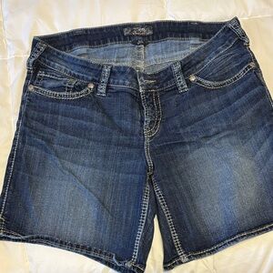 Silver Jeans Suki Dark Indigo Shorts